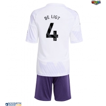 Otroški Nogometni dresi Manchester United Matthijs de Ligt #4 Gostujoči 2025-26 Kratek Rokav (+ Kratke hlače)